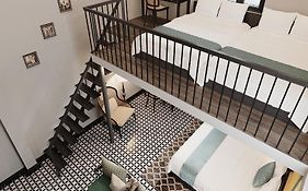 Đại Thủy Hotel CatBa